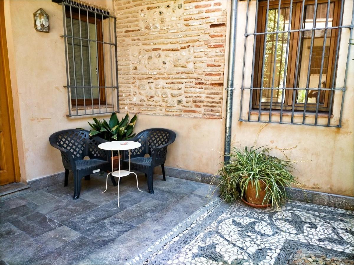 Abadia Suites Гранада Экстерьер фото
