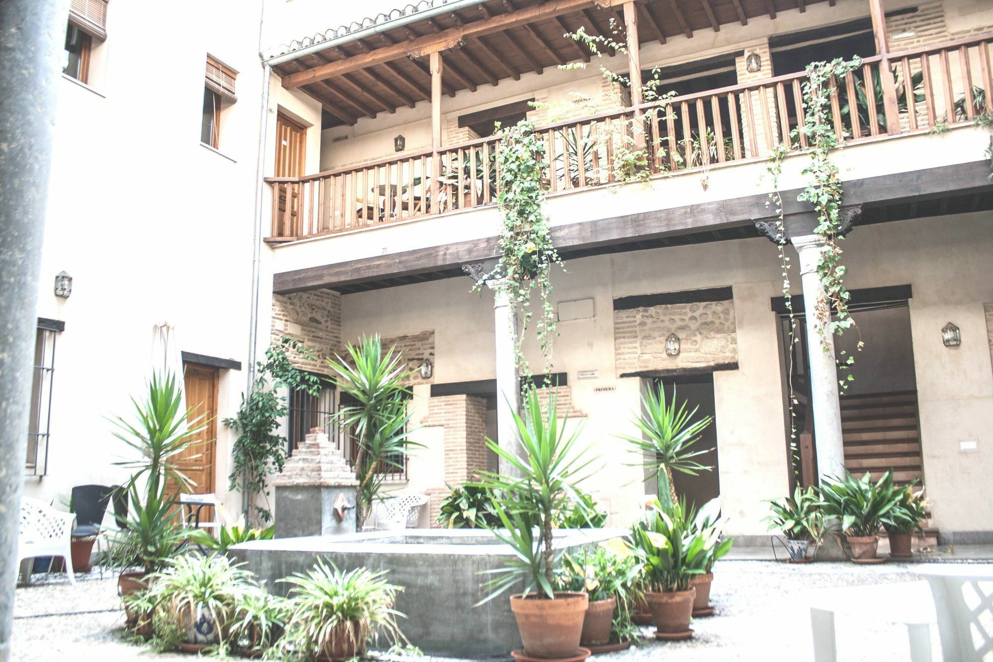 Abadia Suites Гранада Экстерьер фото